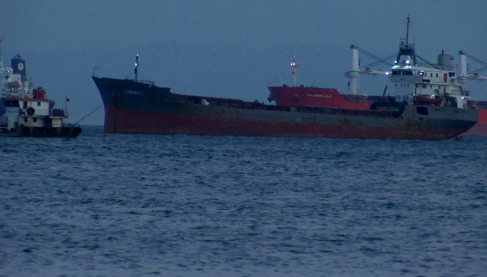 Rusya’dan Tunus’a gitmekte olan bir gemide karaya oturma olayı yaşandı.