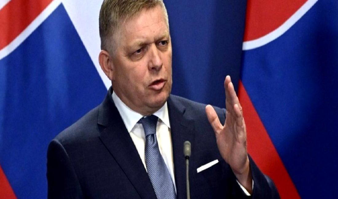Slovakya Başbakanı Fico, Suikast Girişimi Sonrası Ulusa Seslendi Slovakya Başbakanı Fico, suikast girişimi sonrası ulusa seslendi. Fico, halka