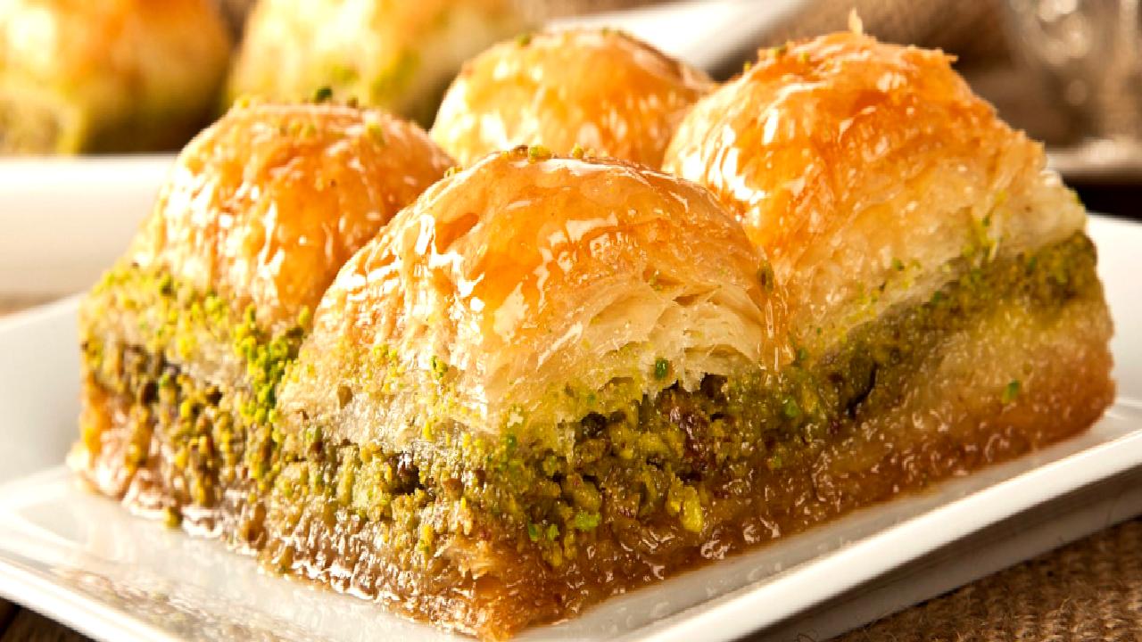 Türkiye'de tatlı tercihleri ve bölgesel lezzetler hakkında merak edilen her