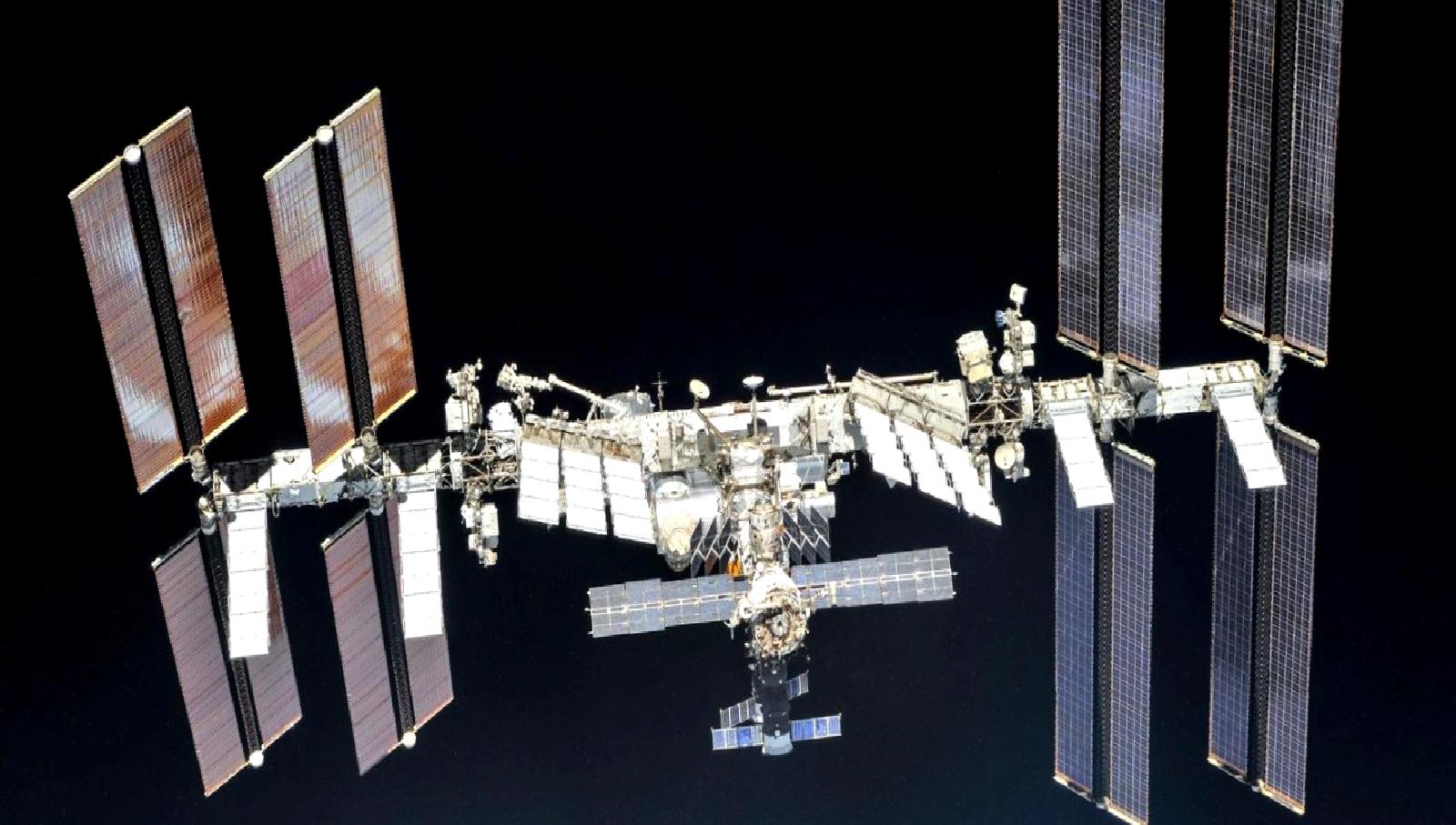 Uluslararası Uzay İstasyonu'nda yaşanan yanlış anlaşılma olayı inceleniyor. Astronotlar arasında