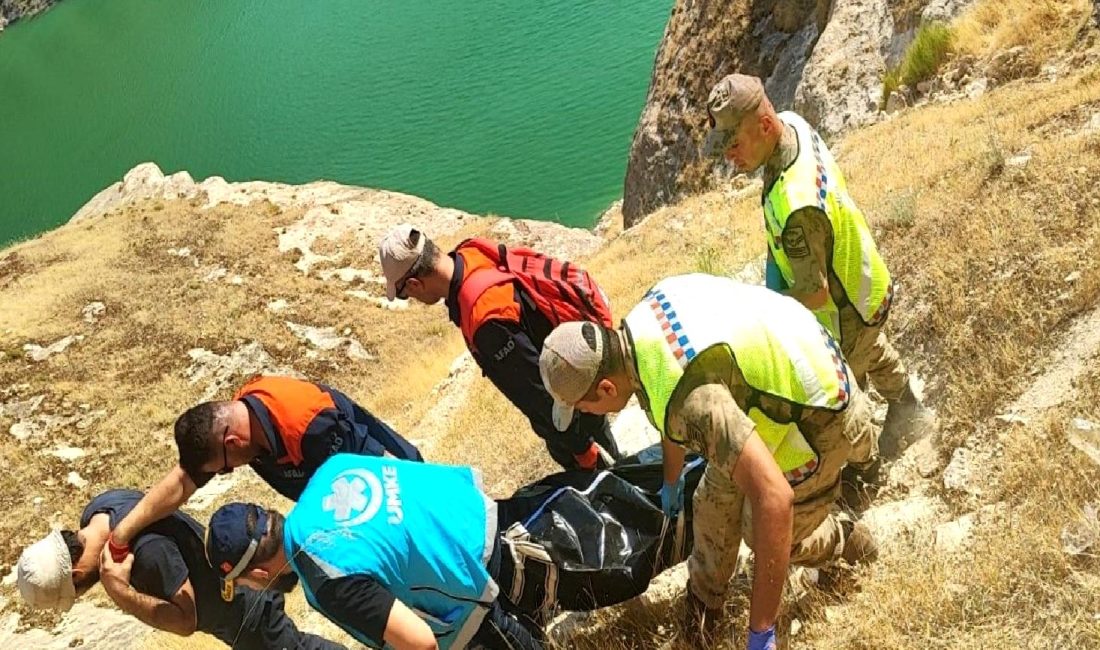 10 yaşındaki çocuk Botan Çayı'nda kayboldu. Aile ve arama kurtarma