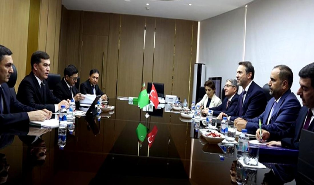 Bakan Alparslan Bayraktar’ın Türkmenistan Ziyareti ve Enerji İşbirlikleri Bakan Alparslan Bayraktar'ın Türkmenistan ziyareti, enerji işbirlikleri ve stratejik ortaklıklar