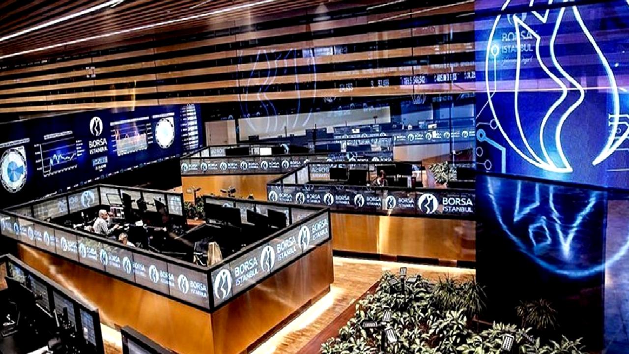 BIST 100 Endeksi'nin güncel durumu, piyasa analizleri ve yatırımcılar için