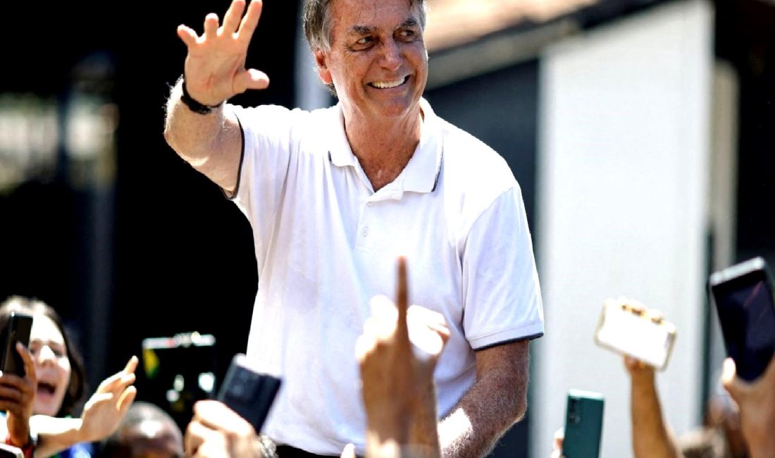 Brezilya Federal Polisi, eski başkan Bolsonaro'yu Suudi Arabistan'dan aldığı mücevherlerle