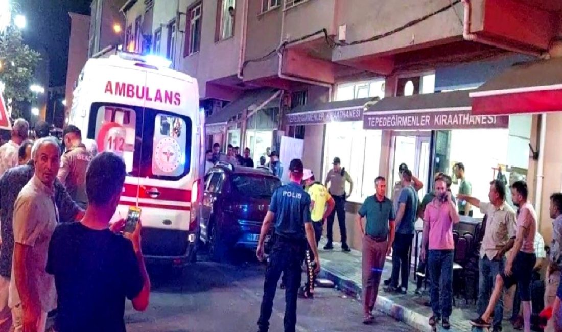 Çınarlı Mahallesi'nde kahve önünde meydana gelen korkunç kaza sonucu 11