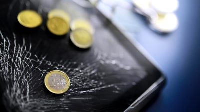 Coinbase, FCA'dan 3.5 milyon sterlin ceza alarak kripto para sektöründeki