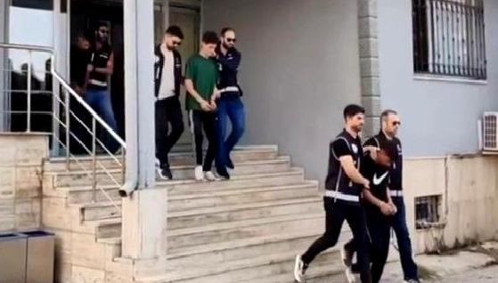 Darıca'da bir iş yerine ve araçlara silahlı saldırı gerçekleşti! Olayla