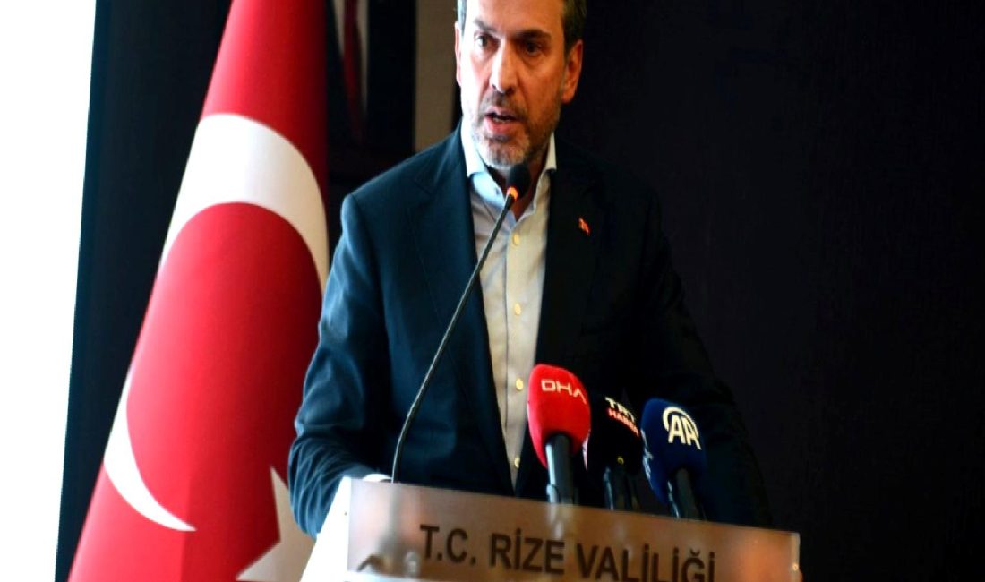 Enerji ve Tabii Kaynaklar Bakanı Alparslan Bayraktar Rize’de Ziyaretlerde Bulundu Enerji ve Tabii Kaynaklar Bakanı Alparslan Bayraktar, Rize'de çeşitli ziyaretlerde