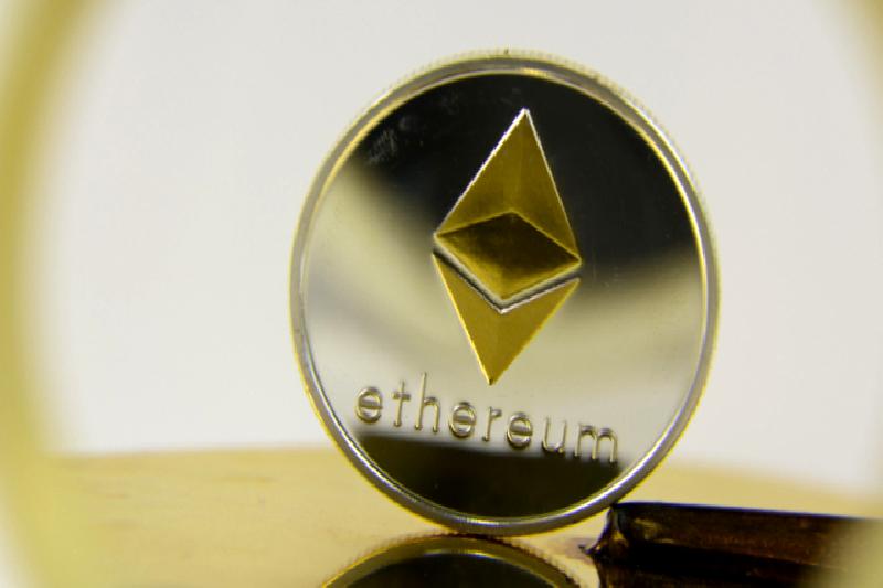 Kripto para birimi Ether, 3.300 dolar seviyesinin üzerine çıkarak yükselişini