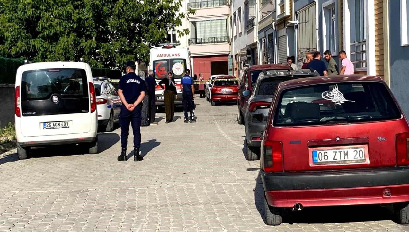 Ev yangınında hayatını kaybeden aile üyeleriyle ilgili hüzünlü hikayeler ve