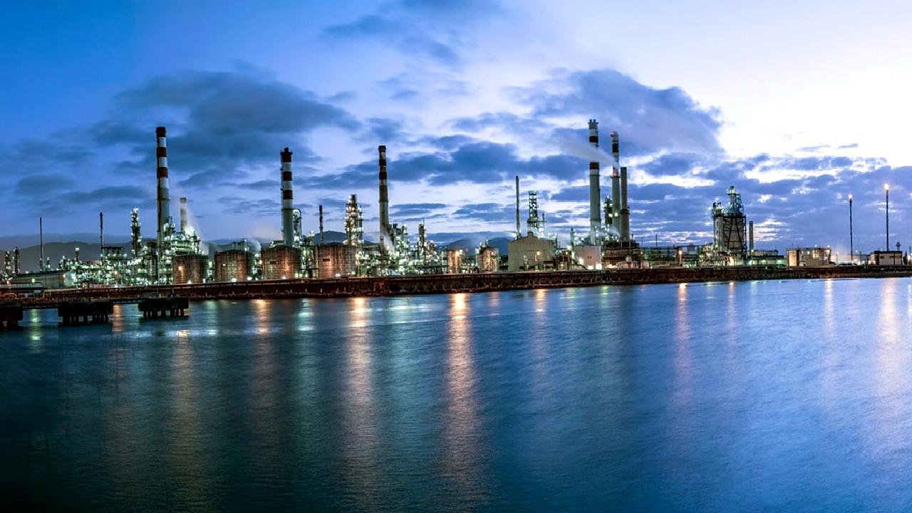 Uluslararası kredi derecelendirme kuruluşu Fitch, TÜPRAŞ'ın kredi notunu değerlendirdi. Detaylar