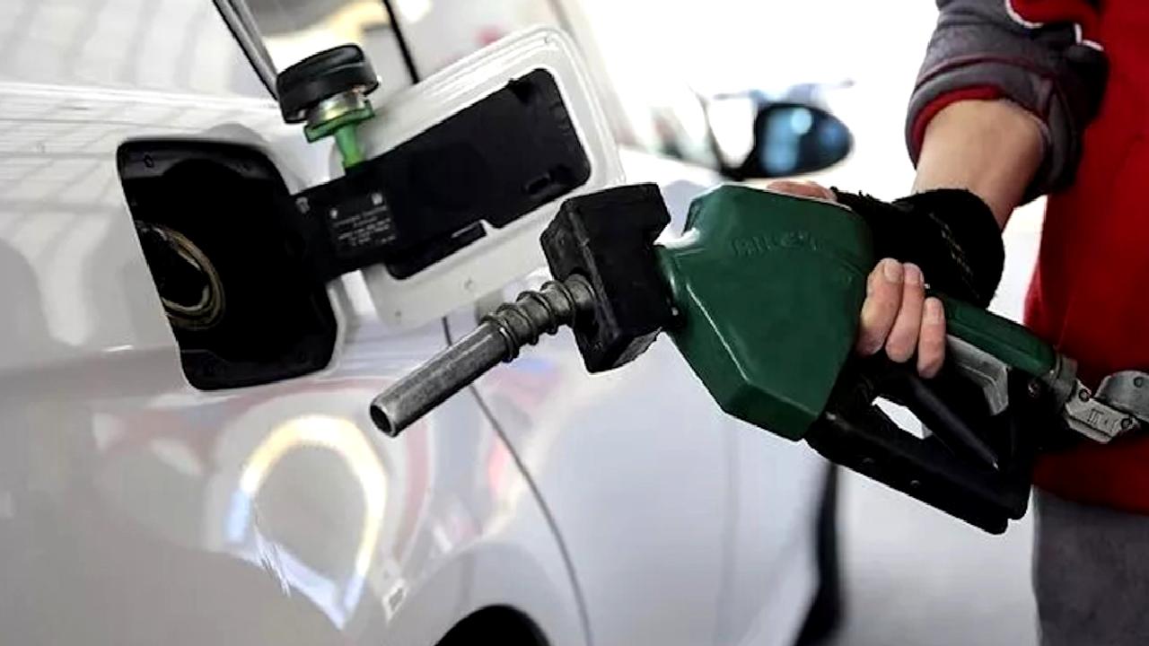 31 Temmuz 2024 tarihli güncel akaryakıt fiyatlarını keşfedin. Benzin, motorin