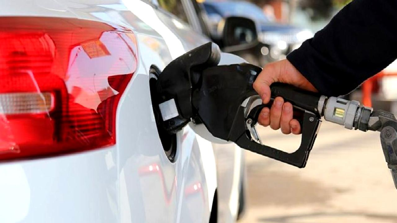 Güncel akaryakıt fiyatlarını ve motorin indirimlerini takip edin. Yakıt maliyetlerinizi