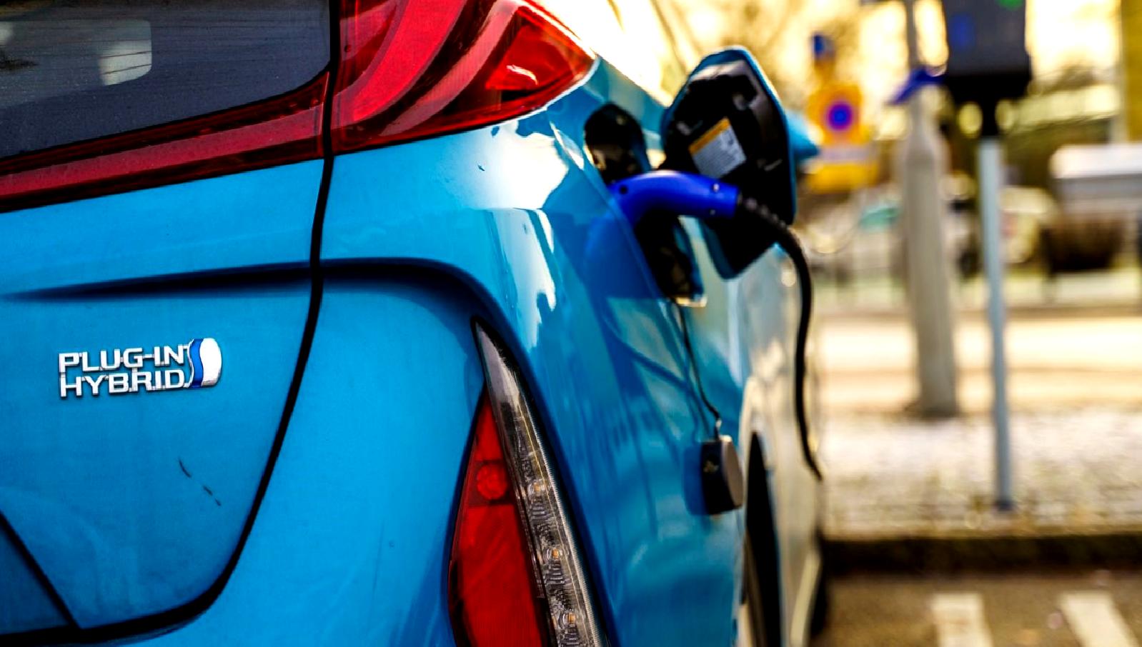 Hibrit araçların teşvik edilmesi amacıyla uygulanan tüketim vergisi avantajlarını keşfedin.