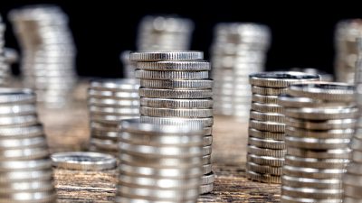 Hong Kong'un Ethereum ETF'lerine staking özelliği eklemeyi planladığı haberine göz