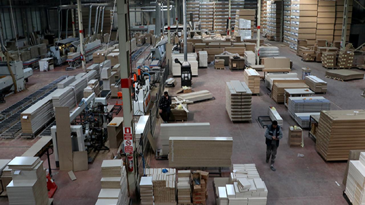 İnegöl mobilyası, kalite ve şıklığıyla dünya pazarında hızla büyüyor. Yerel