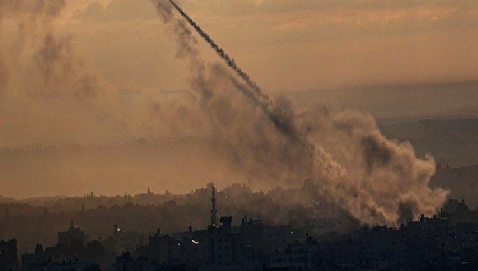 İsrail’in Hava Sahası Kapatıldı ve Askeri Gelişmeler İsrail'in hava sahasının kapatılması ve son askeri gelişmeler hakkında detaylı