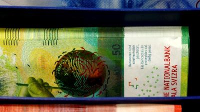 İsviçre Merkez Bankası, ekonomik duruma bağlı olarak faiz oranlarını düşürebilir.