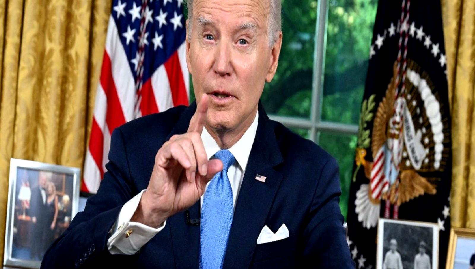 Joe Biden, 2024 başkanlık seçimine katılmayacağını duyurarak siyasi geleceğiyle ilgili
