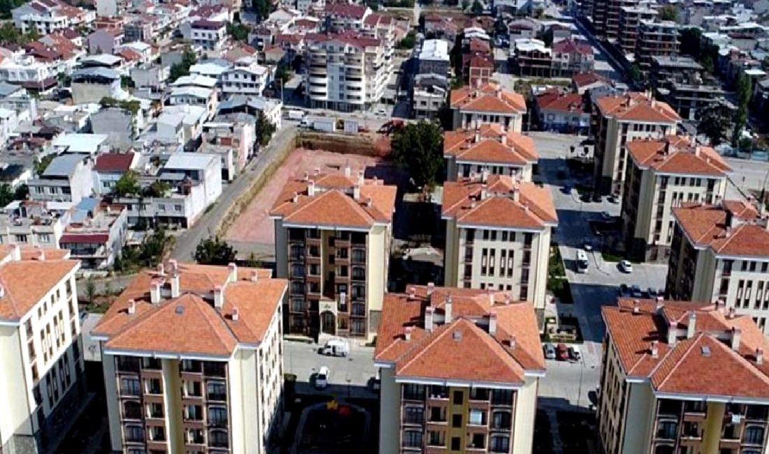 Konut piyasasında reel fiyat ve kira değişimlerini keşfedin. Güncel verilerle,