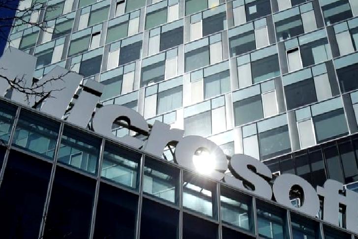 Microsoft'un Dördüncü Çeyrek Kazanç Raporu'nu inceleyin. Şirketin mali durumu, performansı