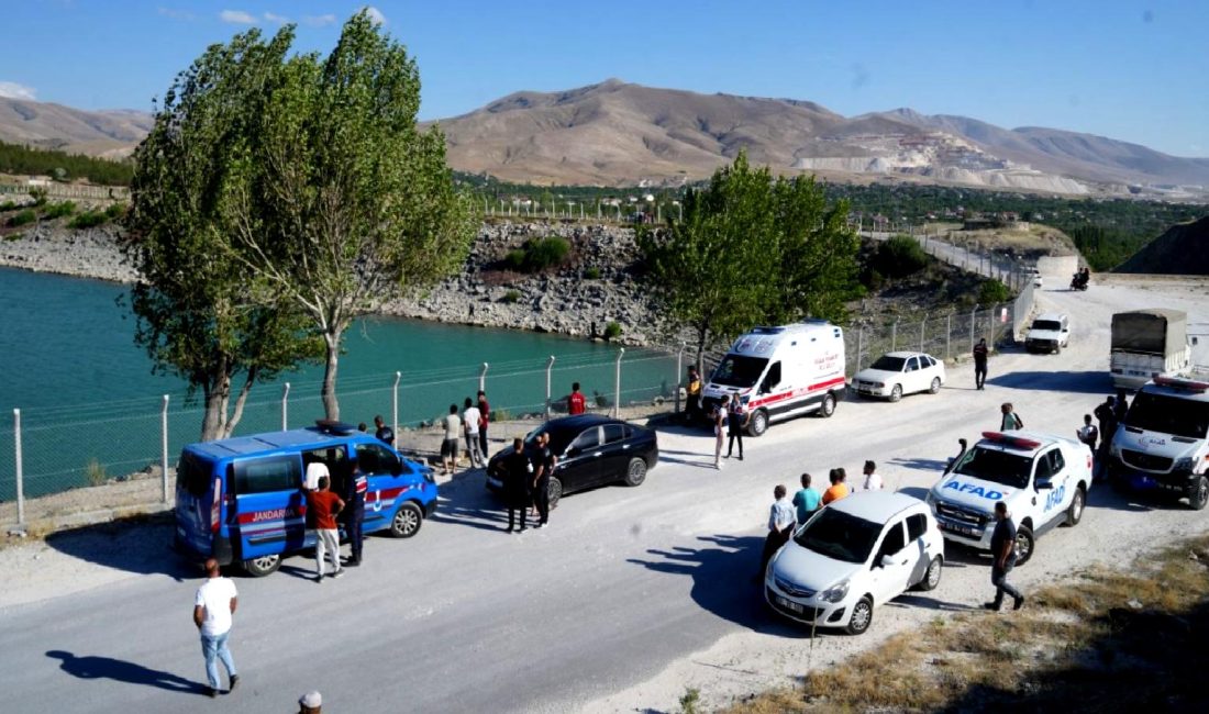 Niğde'de bulunan Gümüşler Göleti'nde suya giren kişi kayboldu. Olayla ilgili