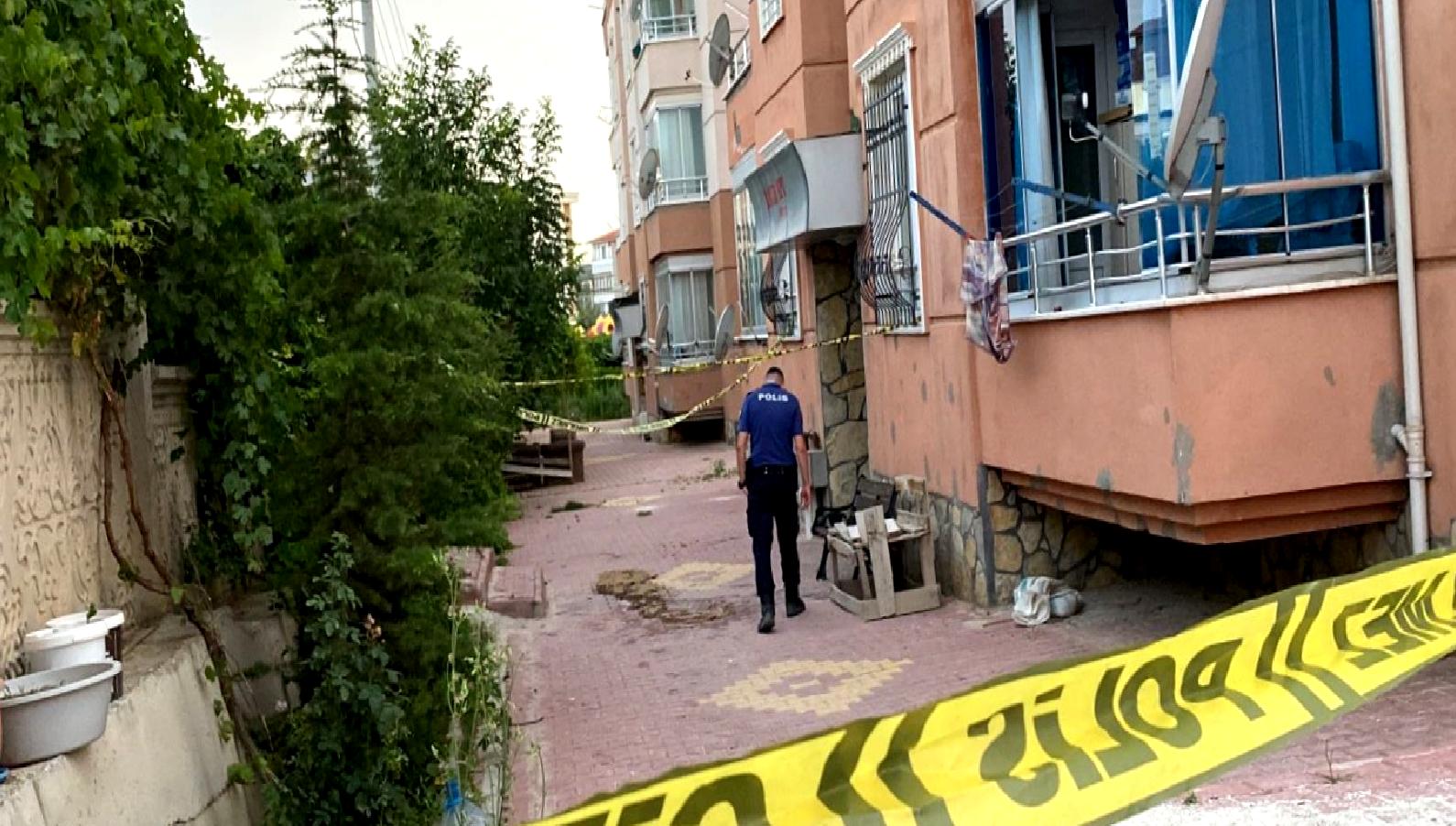 Olay Mahalinde Düğün Kavgası! adlı içeriğimizde, bir düğün töreninde yaşanan