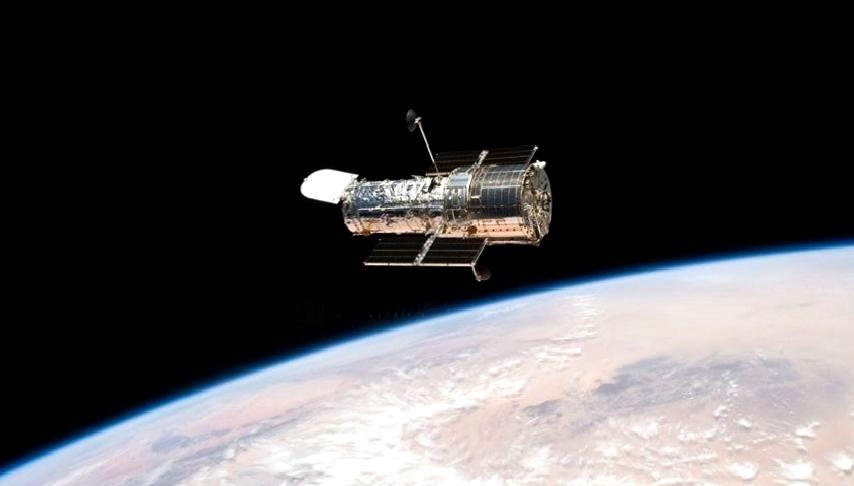 Omega Centauri Yıldız Kümesinde Kara Delik Bulguları Omega Centauri Yıldız Kümesi'nde yapılan araştırmalar sonucunda, devasa bir kara