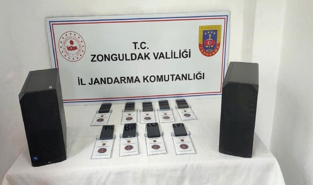 Son operasyonda polis, suç örgütü üyelerinden oluşan 9 şüpheliyi yakaladı.