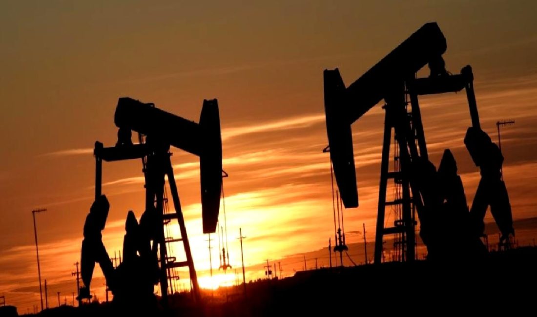 Petrol Fiyatlarındaki Değişim ve Tahminler Petrol fiyatlarındaki değişimleri ve geleceğe yönelik tahminleri inceleyen detaylı içeriğimizde