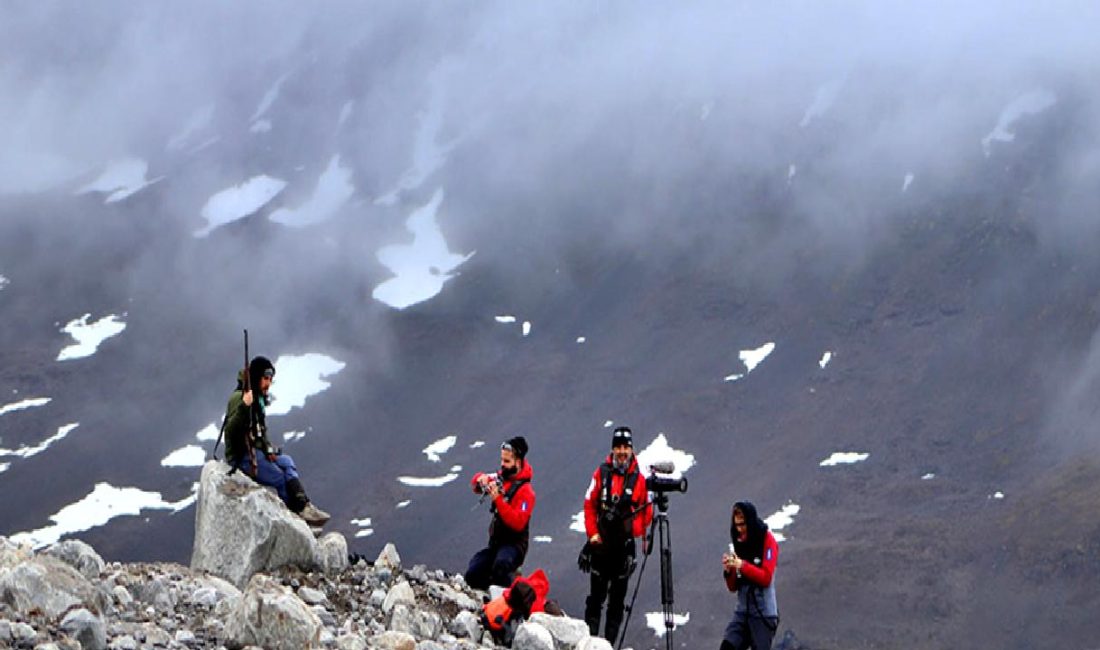 Prof. Dr. Orhan İnce’nin Kuzey Kutup Bölgesi Restorasyon Çalışmaları Prof. Dr. Orhan İnce'nin Kuzey Kutup Bölgesi'ndeki restorasyon çalışmaları hakkında