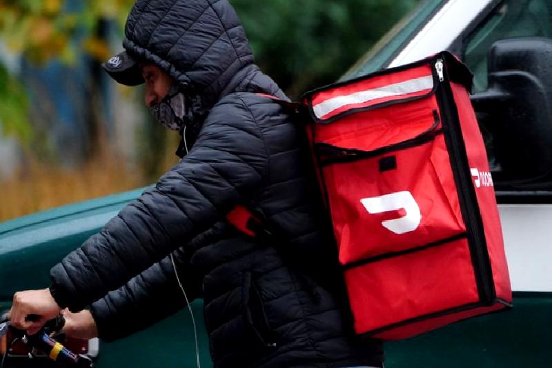 Redburn Atlantic'in DoorDash analizi, şirketin piyasa konumunu ve büyüme potansiyelini