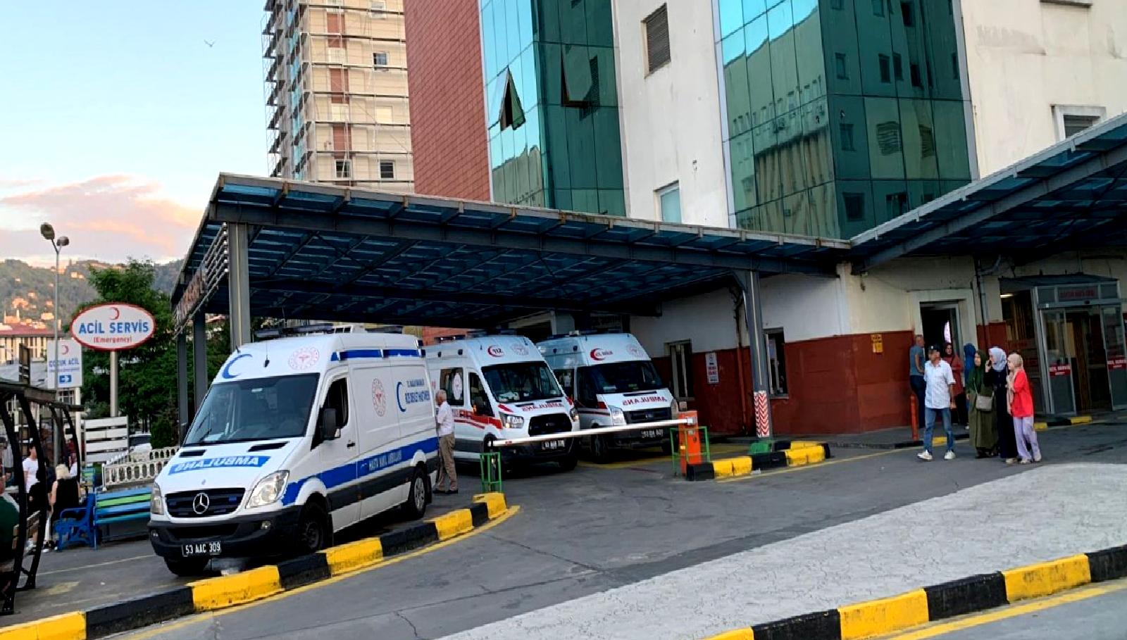 Rize'de meydana gelen yıldırım düşmesi sonucunda bir işçi hayatını kaybetti.