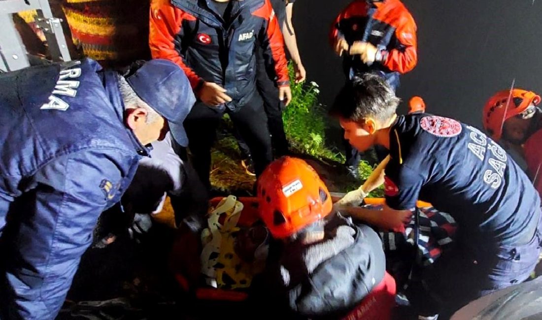 Rize'nin İkizdere ilçesinde meydana gelen kaza sonucu bir araç uçuruma