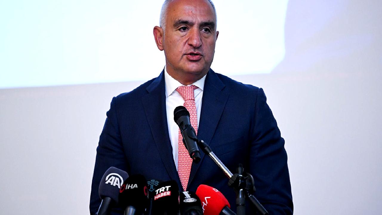 Türkiye'nin turizm sektörü ve gelecekteki hedefleri hakkında detaylı bilgilere ulaşın.