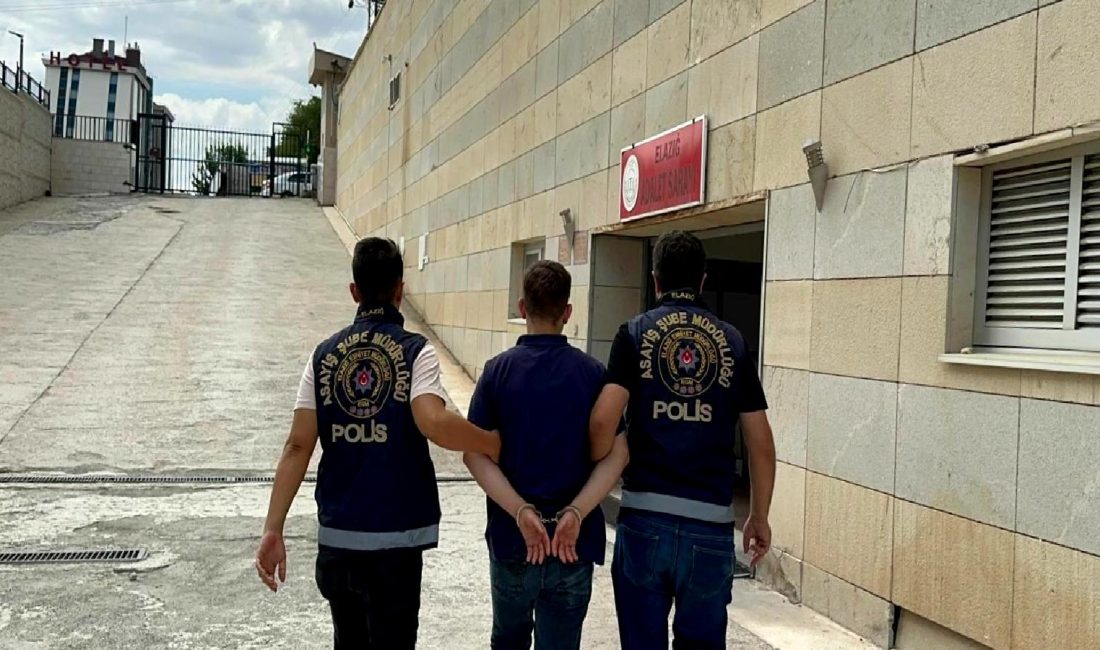 Ulukent Mahallesi'nde kız meselesi yüzünden çıkan kanlı kavga, mahalle sakinlerini