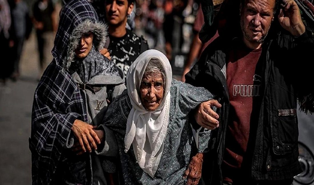 UNRWA yetkilileri, Gazze'deki insanlık durumunu inceledi. Bölgede yaşanan gelişmeleri değerlendirdiler