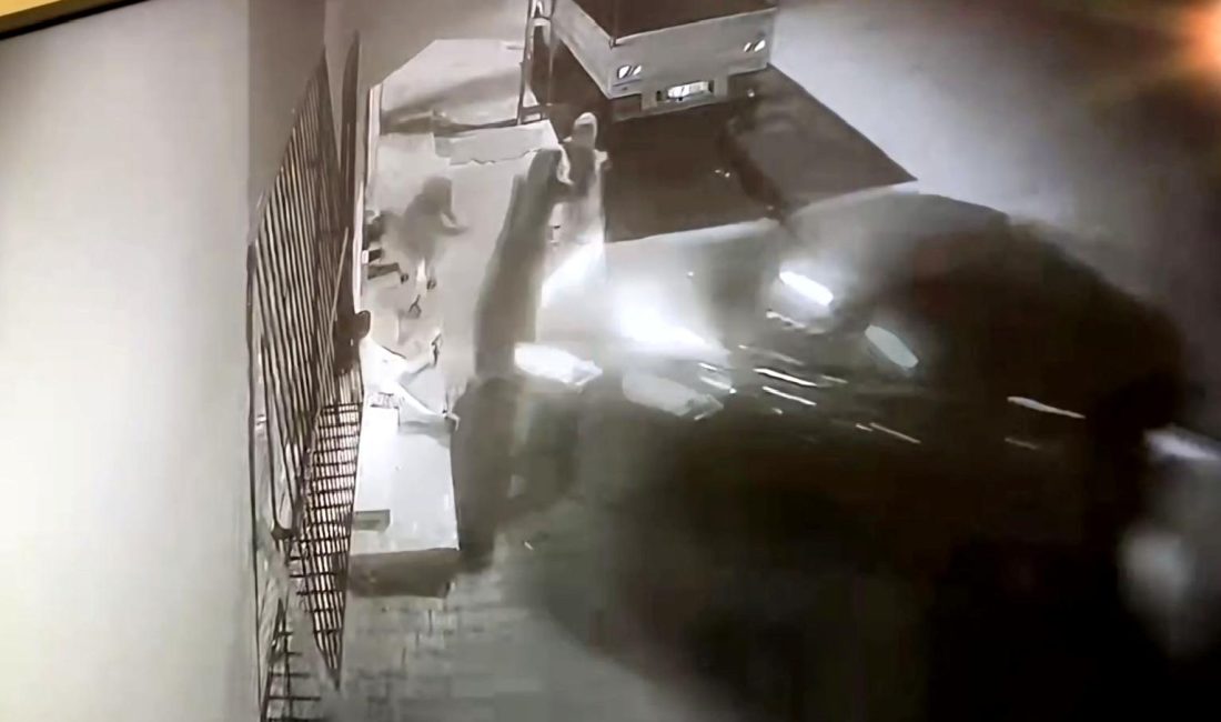 Adana'da meydana gelen feci kazada 1 çocuk hayatını kaybetti. Olayın