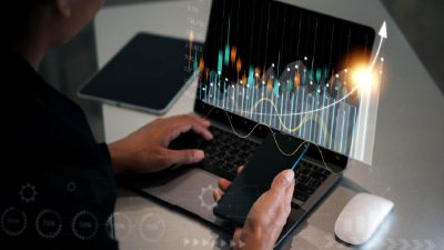 Ağustos ayında yatırımcılar için fırsatlar sunan 5 altcoin'i keşfedin. Piyasa