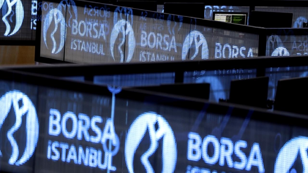 Ağustos Vadeli Endeks Kontratı'nın analizi ve piyasa beklentileri üzerine derinlemesine