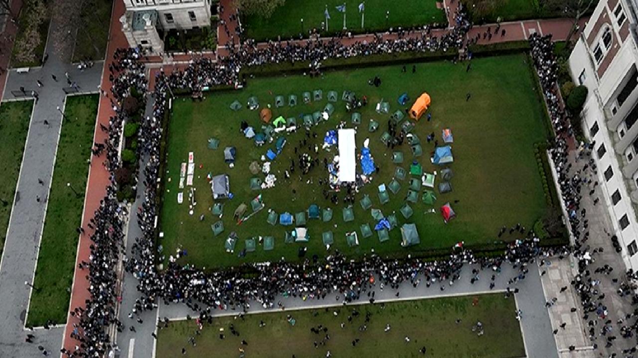 Columbia Üniversitesi Rektörü Minouche Shafik, beklenmedik bir kararla istifa etti.