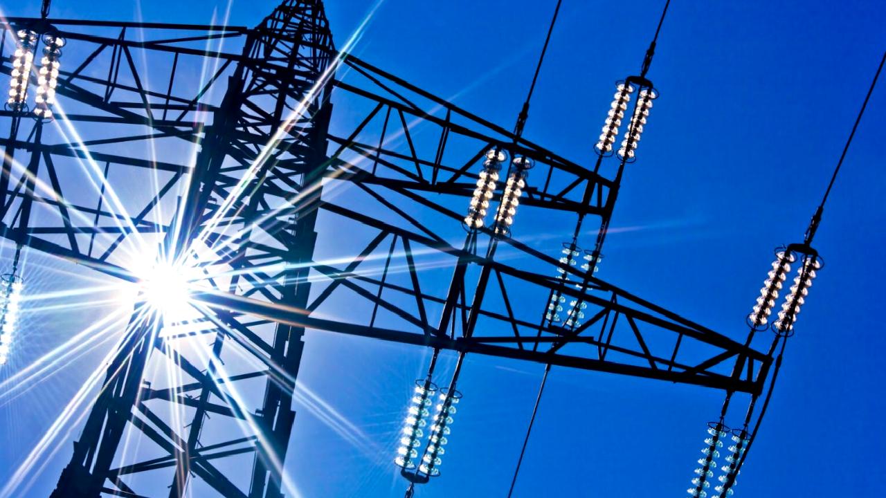 2023 yılına ait Çoruh ve Fırat bölgelerindeki elektrik tüketim verilerini