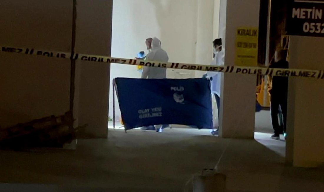 Feyzullah Mahallesi’nde İnşaat Halindeki Binada Erkek Cesedi Bulundu Feyzullah Mahallesi'nde inşaat halindeki bir binada erkek cesedi bulundu. Olay