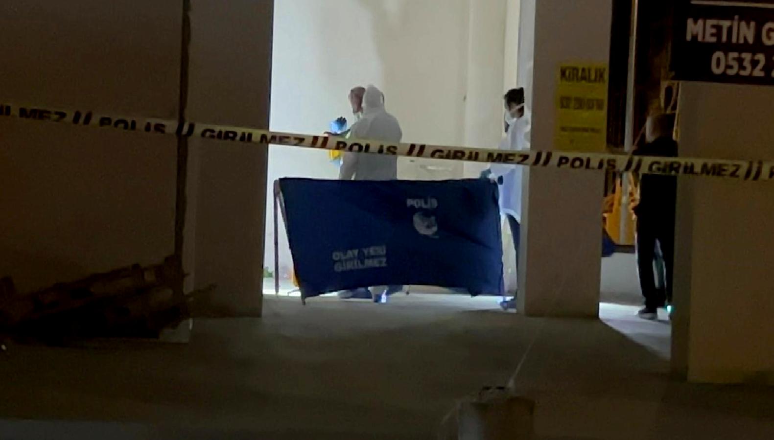 Feyzullah Mahallesi'nde inşaat halindeki bir binada erkek cesedi bulundu. Olay