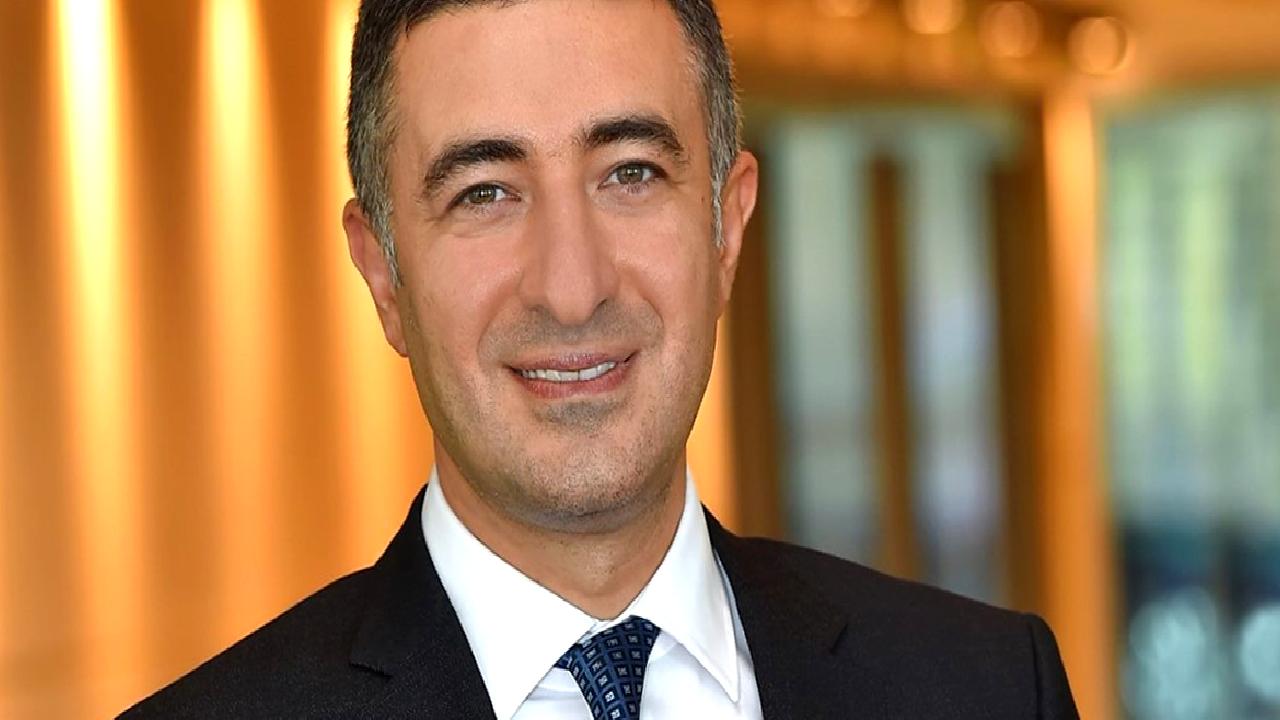 Garanti BBVA'nın yeni üst yöneticisi Mahmut Akten, bankacılık sektöründe yenilikçi