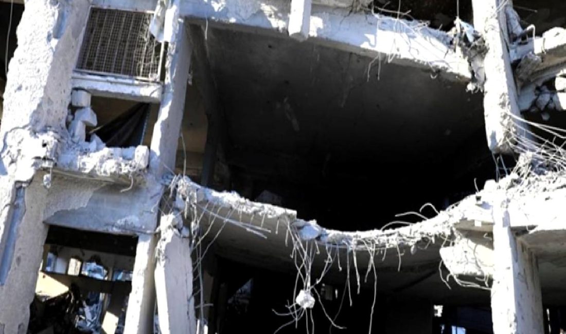 Gazze’de Okul Saldırısında 100’den Fazla Ölü Gazze'de meydana gelen okul saldırısında 100'den fazla kişi hayatını kaybetti.