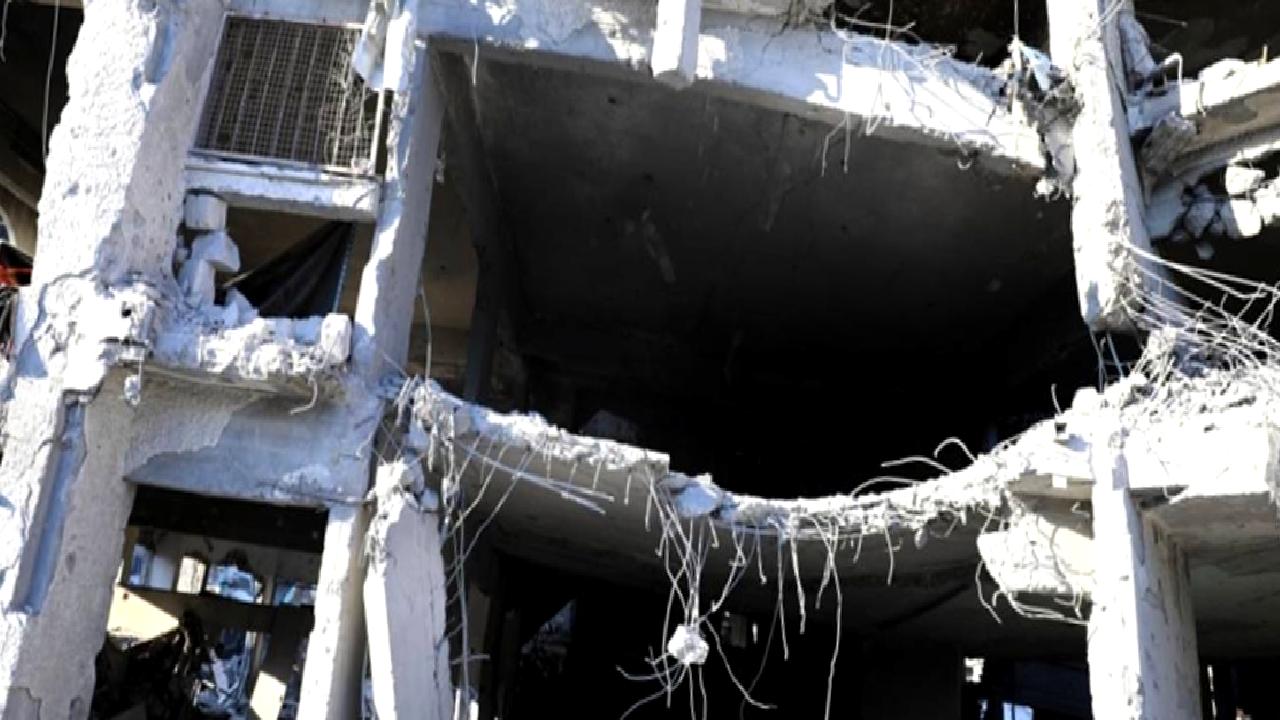 Gazze'de meydana gelen okul saldırısında 100'den fazla kişi hayatını kaybetti.