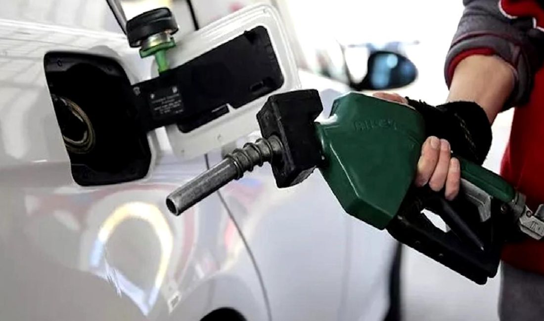 13 Ağustos 2024 tarihi itibarıyla güncel akaryakıt fiyatlarını öğrenin. Benzin,