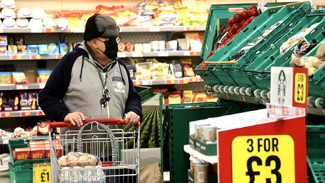 İngiltere'de Temmuz ayı perakende satışları, ekonomik canlanma ile birlikte önemli