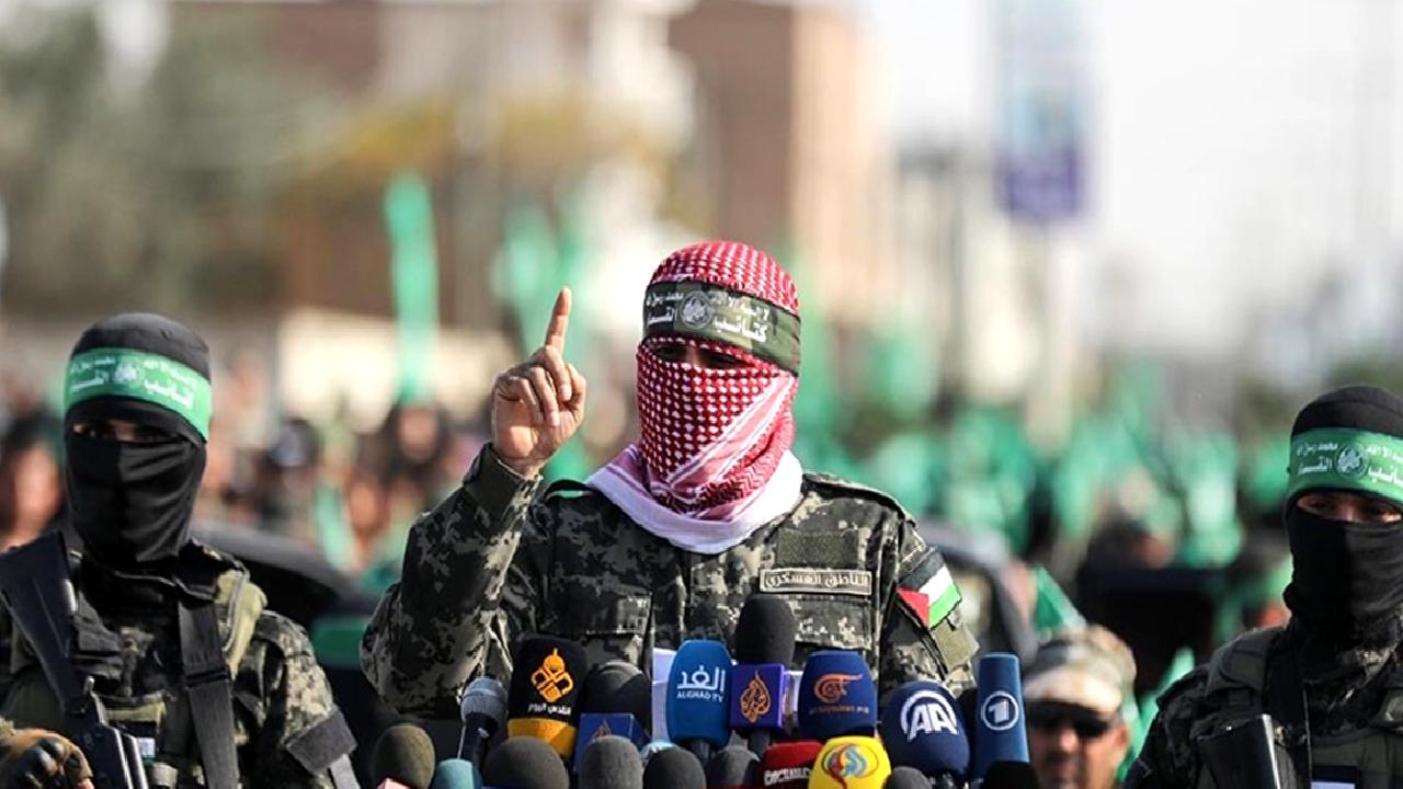 Bu içerikte, İsrail'in Gazze'ye yönelik saldırılarının detayları ve uluslararası toplumun